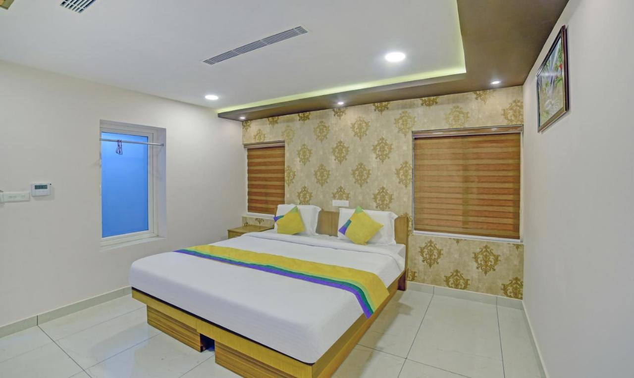 Treebo Trip Majestic Inn Thampanoor Thiruvananthapuram Kültér fotó